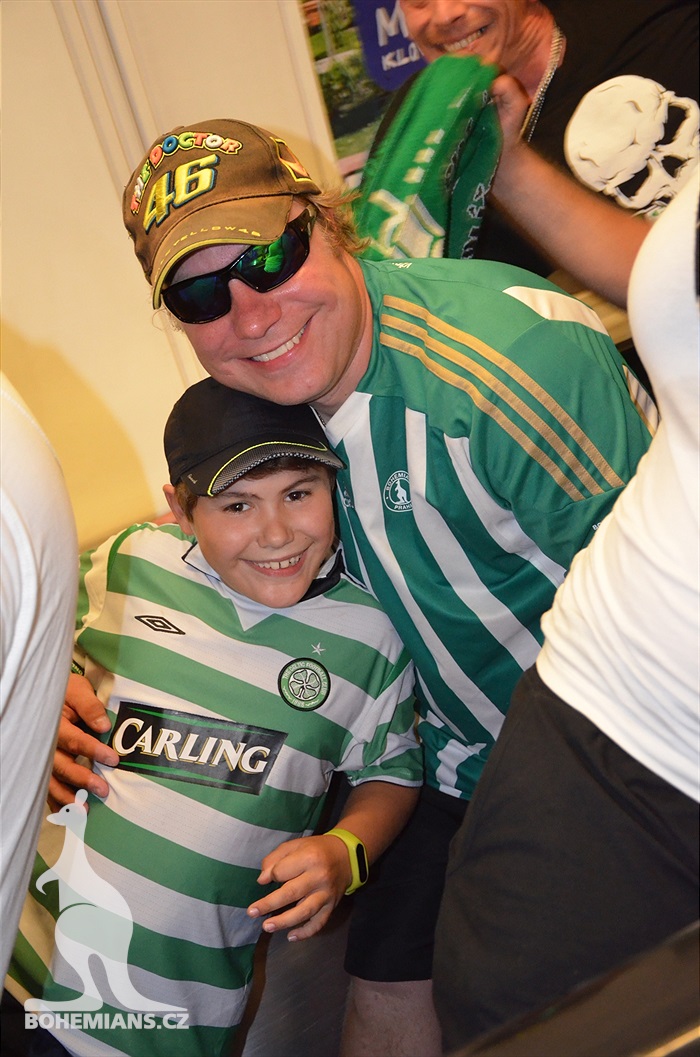 DĚNÍ NA TRIBUNÁCH: Sparta - Bohemians