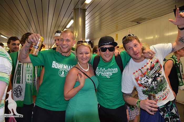 DĚNÍ NA TRIBUNÁCH: Sparta - Bohemians