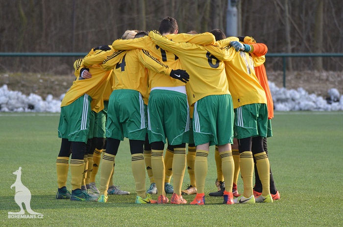 Dění na tribunách: Bohemians - Dukla
