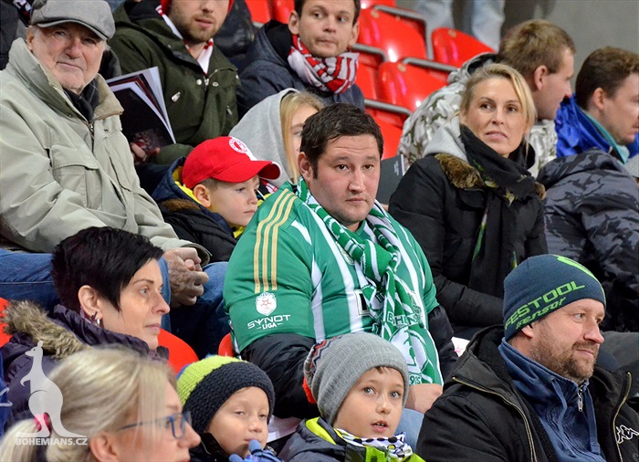 Dění na tribunách: Slavia - Bohemians