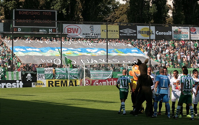 Choreo fanoušků...