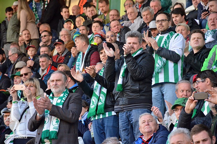 Bohemians - Plzeň 5:2, dění na tribunách
