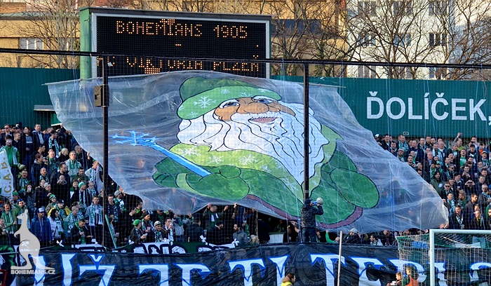 Dění na tribunách: Bohemians - Plzeň