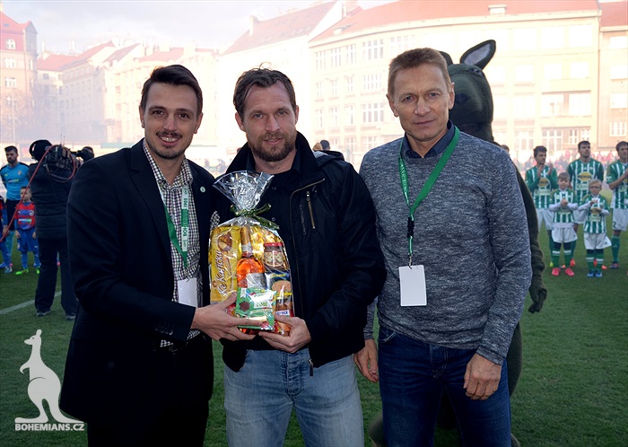 Dění na tribunách: Bohemians - Plzeň