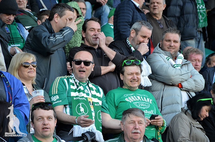 Dění na tribunách, Opava 2019