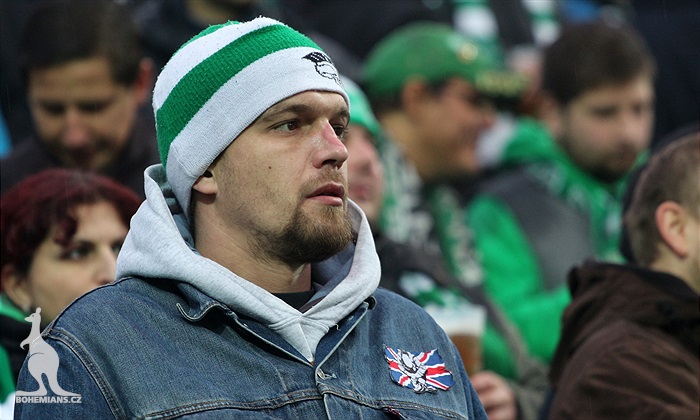 DĚNÍ NA TRIBUNÁCH: Bohemians - Teplice