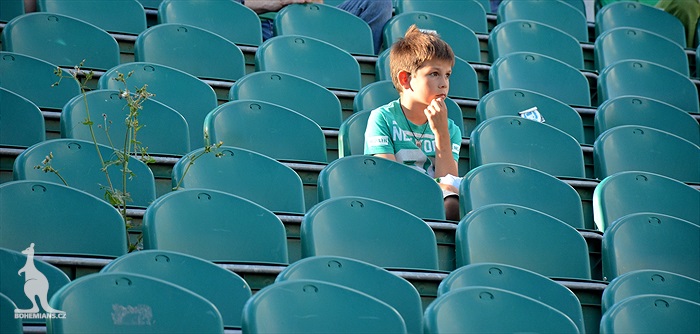 Dění na tribunách - Dětský den a utkání se Slovanem Bratislava