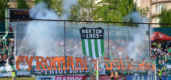 Dění na tribunách Bohemians - Jihlava 1:1