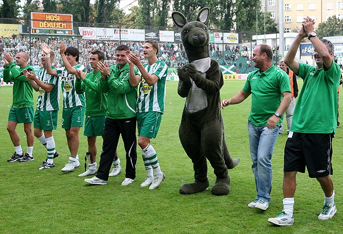 Děkovačka po utkání.