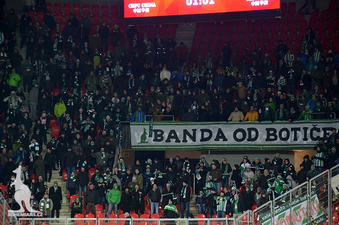 Dění na tribunách: Slavia - Bohemians