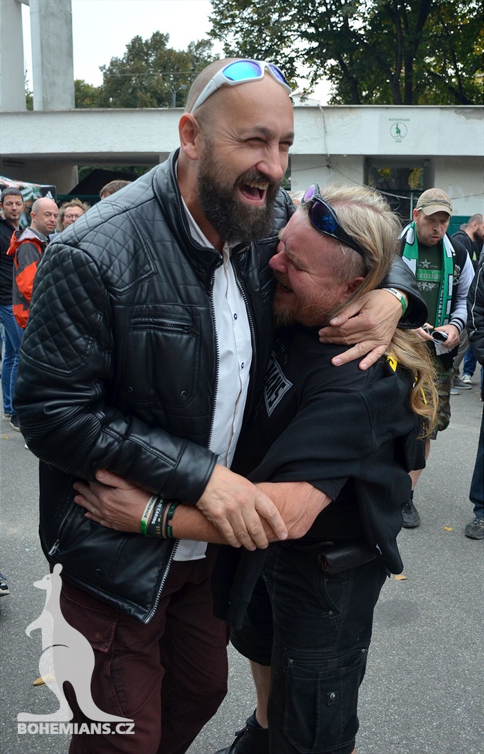 Dění na tribunách: Bohemians - Jablonec