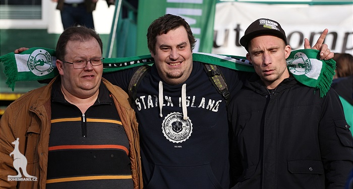 Dění na tribunách: Bohemians - Slovácko
