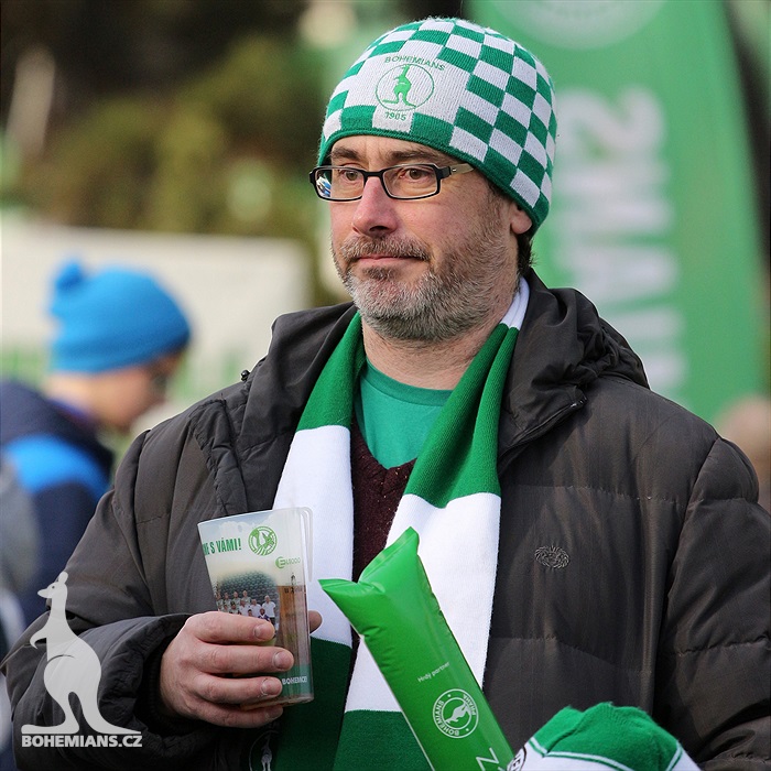Dění na tribunách: Bohemians - Slovácko