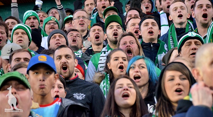 Dění na tribunách: Bohemians - Slovácko