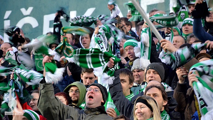 Dění na tribunách: Bohemians - Slovácko