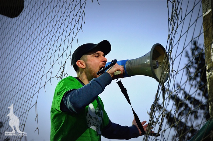 Dění na tribunách: Bohemians - Slovácko