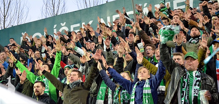 Dění na tribunách: Bohemians - Slovácko