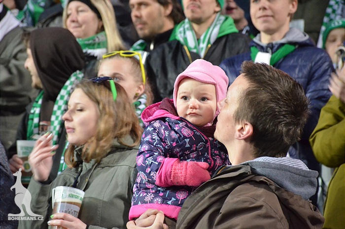 Dění na tribunách: Bohemians - Slovácko