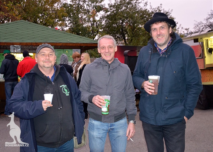 Dění na tribunách: Bohemians - Králův Dvůr