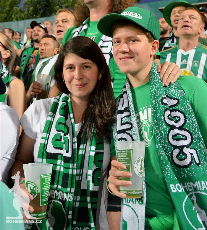 DĚNÍ NA TRIBUNÁCH: Bohemians - Jablonec