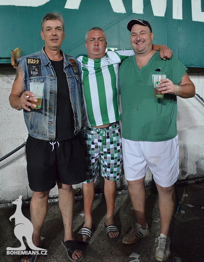 DĚNÍ NA TRIBUNÁCH: Bohemians - Jablonec