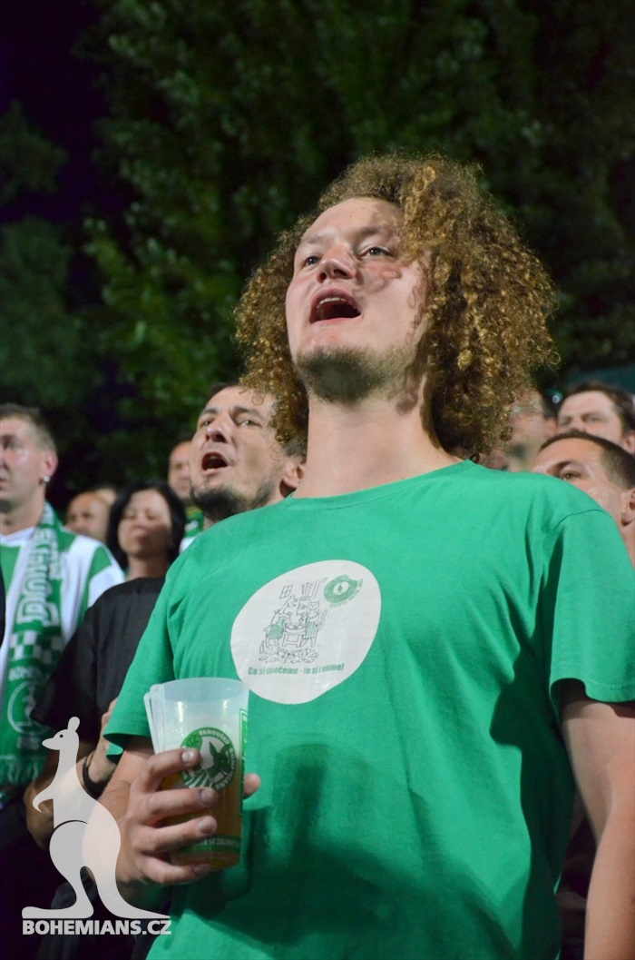 DĚNÍ NA TRIBUNÁCH: Bohemians - Jablonec