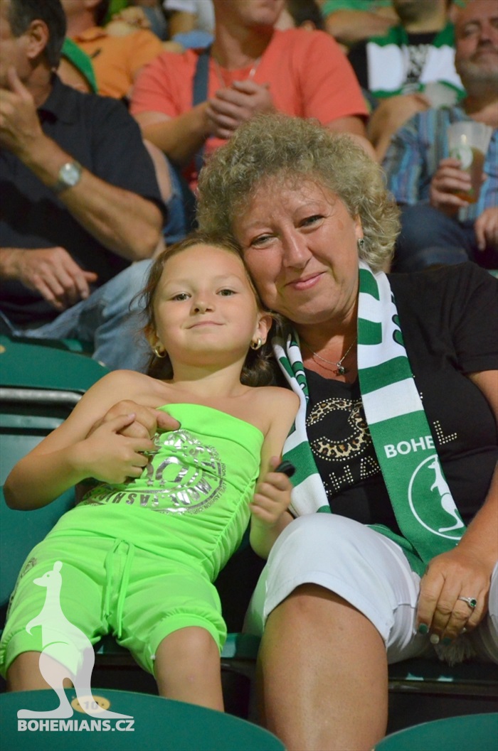 DĚNÍ NA TRIBUNÁCH: Bohemians - Jablonec