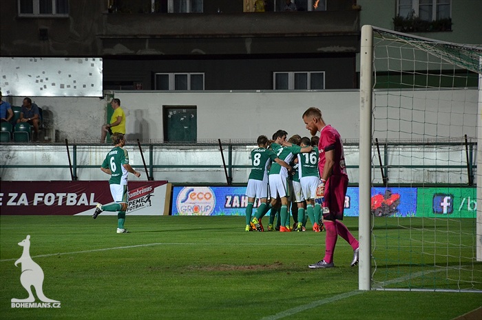 DĚNÍ NA TRIBUNÁCH: Bohemians - Jablonec