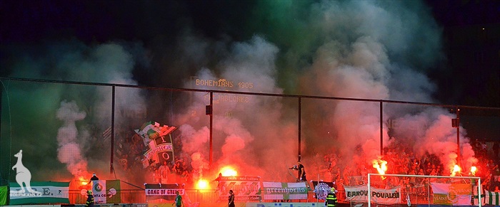 DĚNÍ NA TRIBUNÁCH: Bohemians - Jablonec