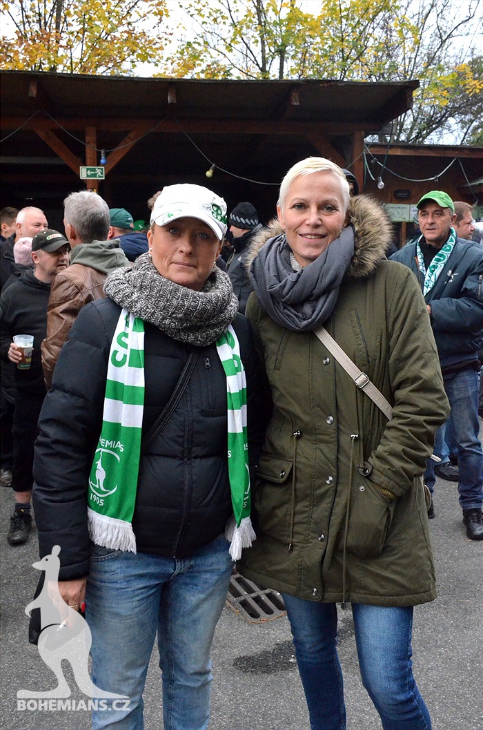 Dění na tribunách: Bohemians - Zlín