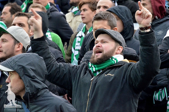 Dění na tribunách: Bohemians - Zlín