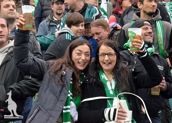 Dění na tribunách: Bohemians - Zlín