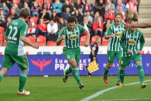 SK Slavia Praha - Bohemians Praha 1905 2:2 (1:2)