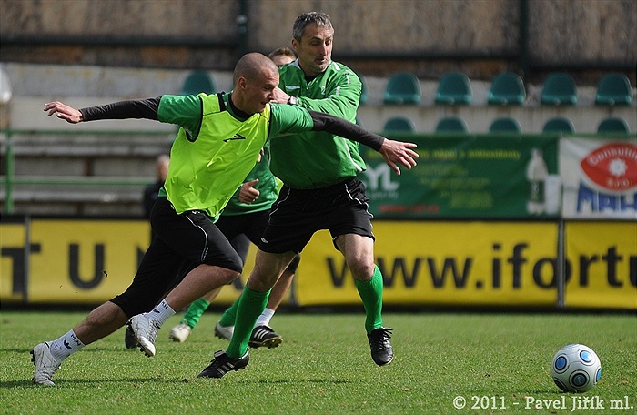 Předzápasový trénink v Ďolíčku. Bohemka se připravuje na Příbram.