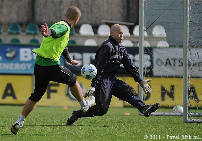 Předzápasový trénink v Ďolíčku. Bohemka se připravuje na Příbram.