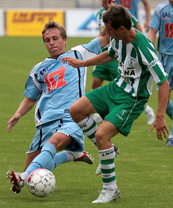 Moravec se snaží o kličku.