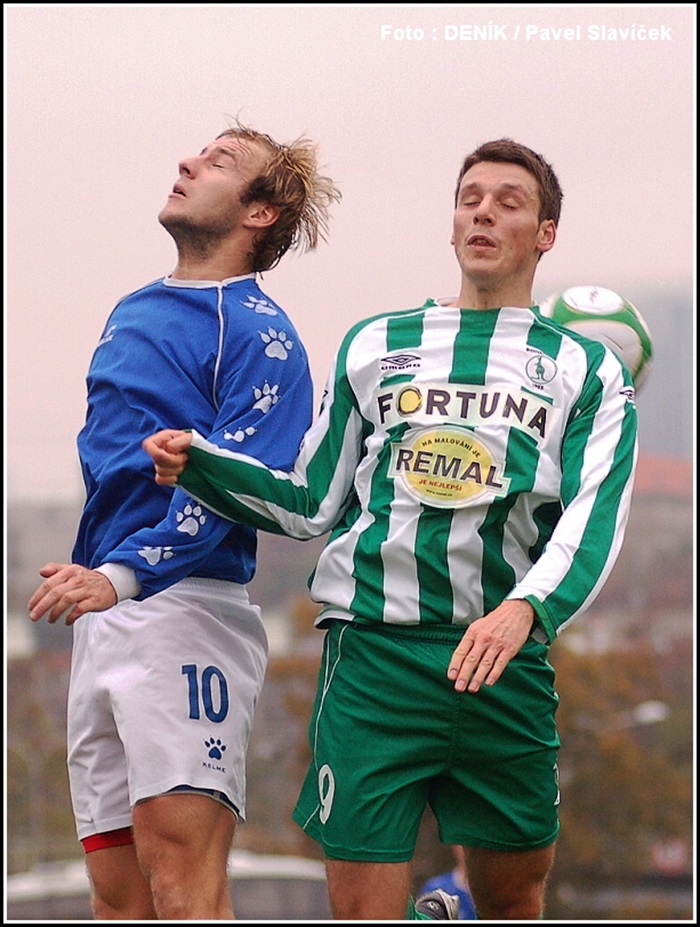 Barros v hlavičkovém souboji