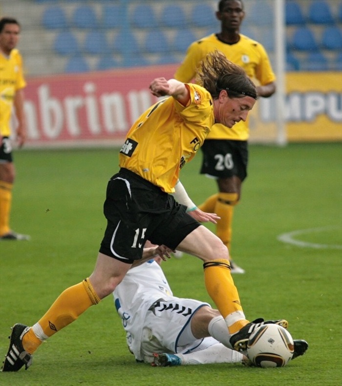 Kaufman zakládá útok