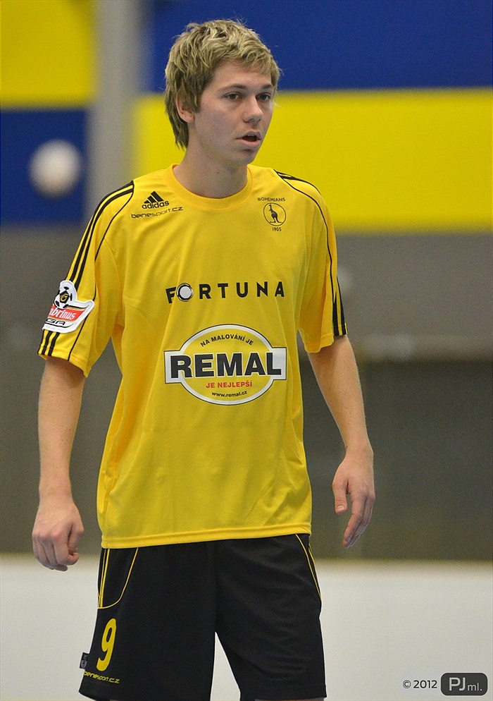Futsal vs Fotbal 8:1 (4:0)
