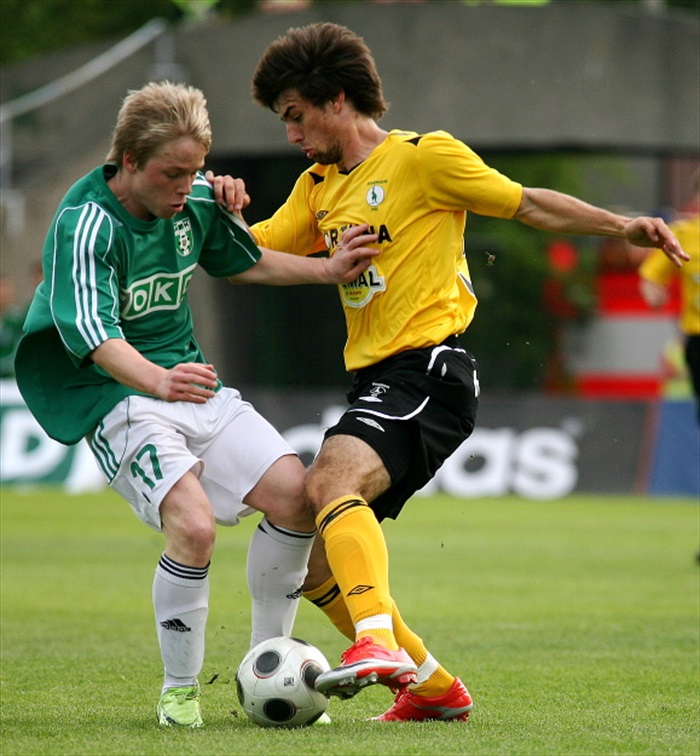 Morávek chystá kličku.