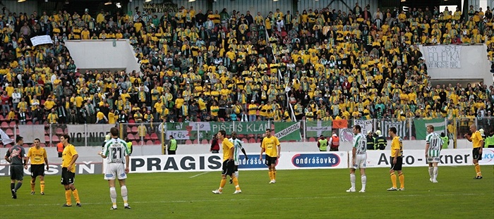 Fanoušci na Strahově.