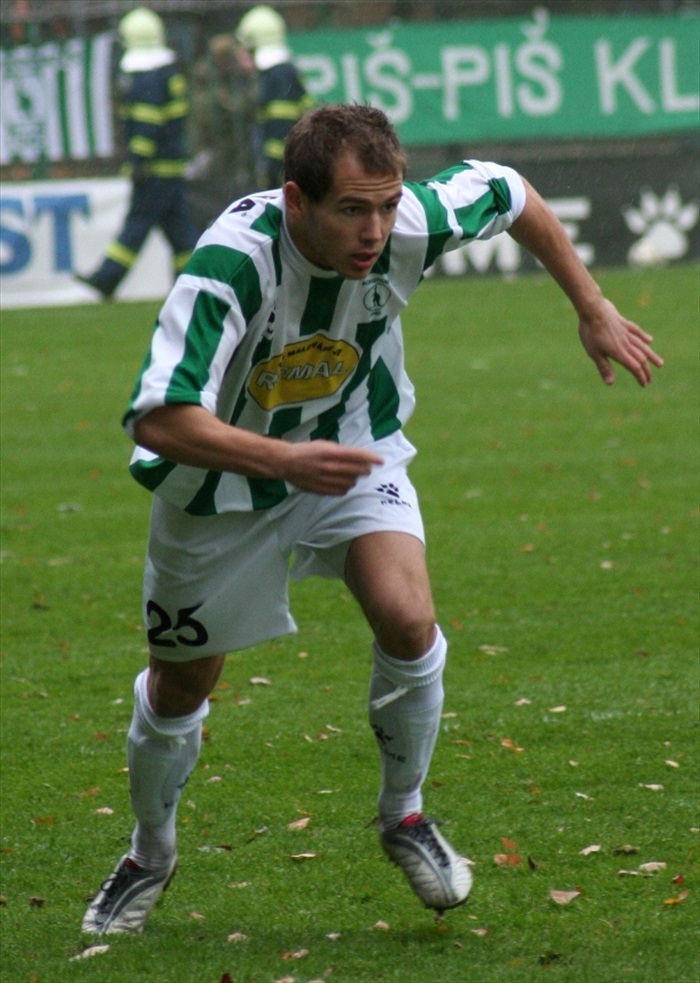 Martin Kotyza se rozbíhá...