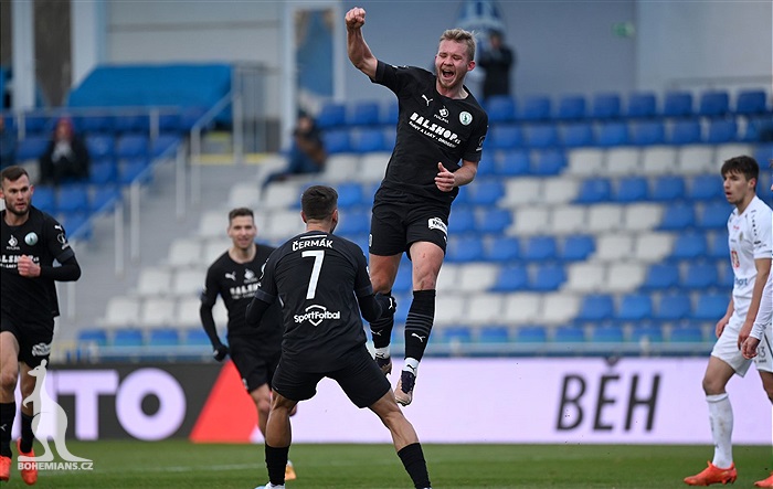 Hradec Králové - Bohemians 0:2 (0:2)