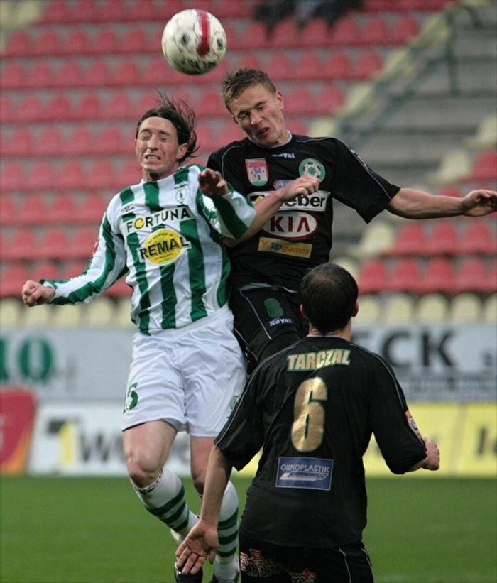 Hlavičkový souboj Kaufmana