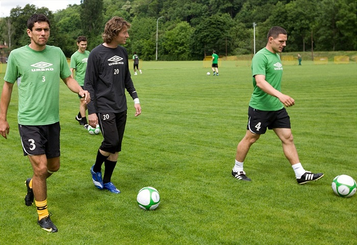 První trénink letní přípravy v Hrdlořezích.