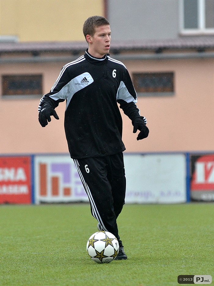 V úterý pokračovala příprava na hřišti