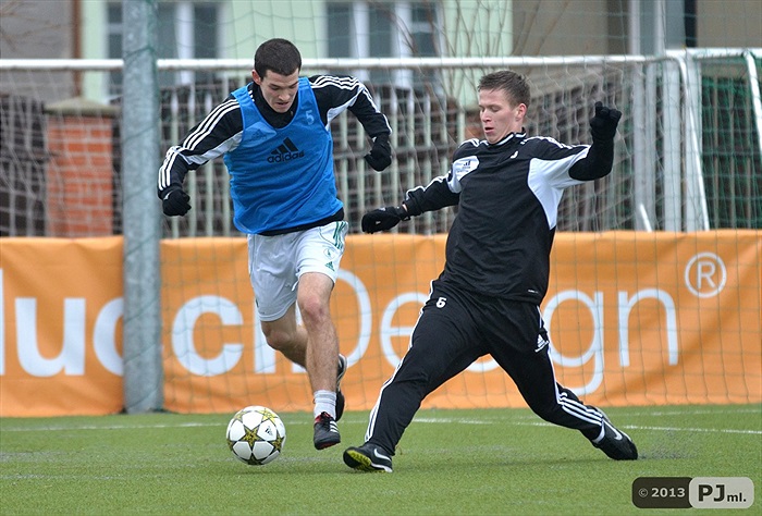 V úterý pokračovala příprava na hřišti