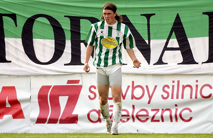 Marek Nešpor bojoval, po jednom ze skluzl málem přišel i o výstroj.