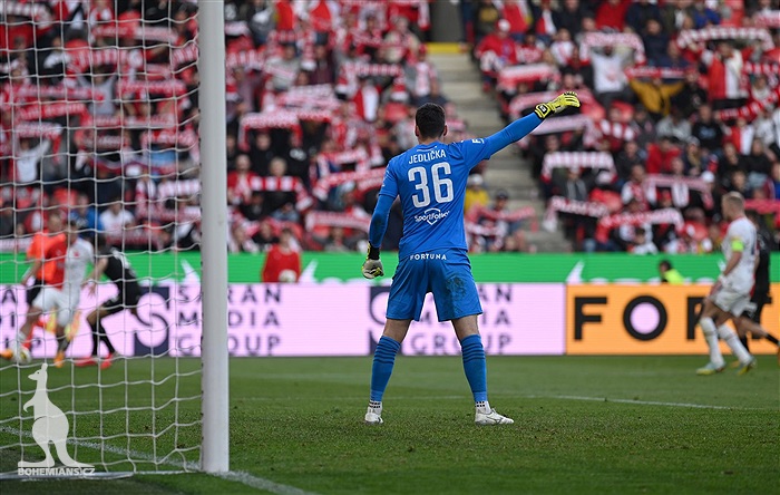 Slavia - Bohemians 6:0 (1:0)