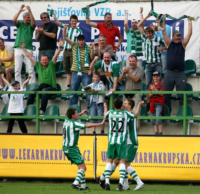 Radost po rozhodujícím gólu.